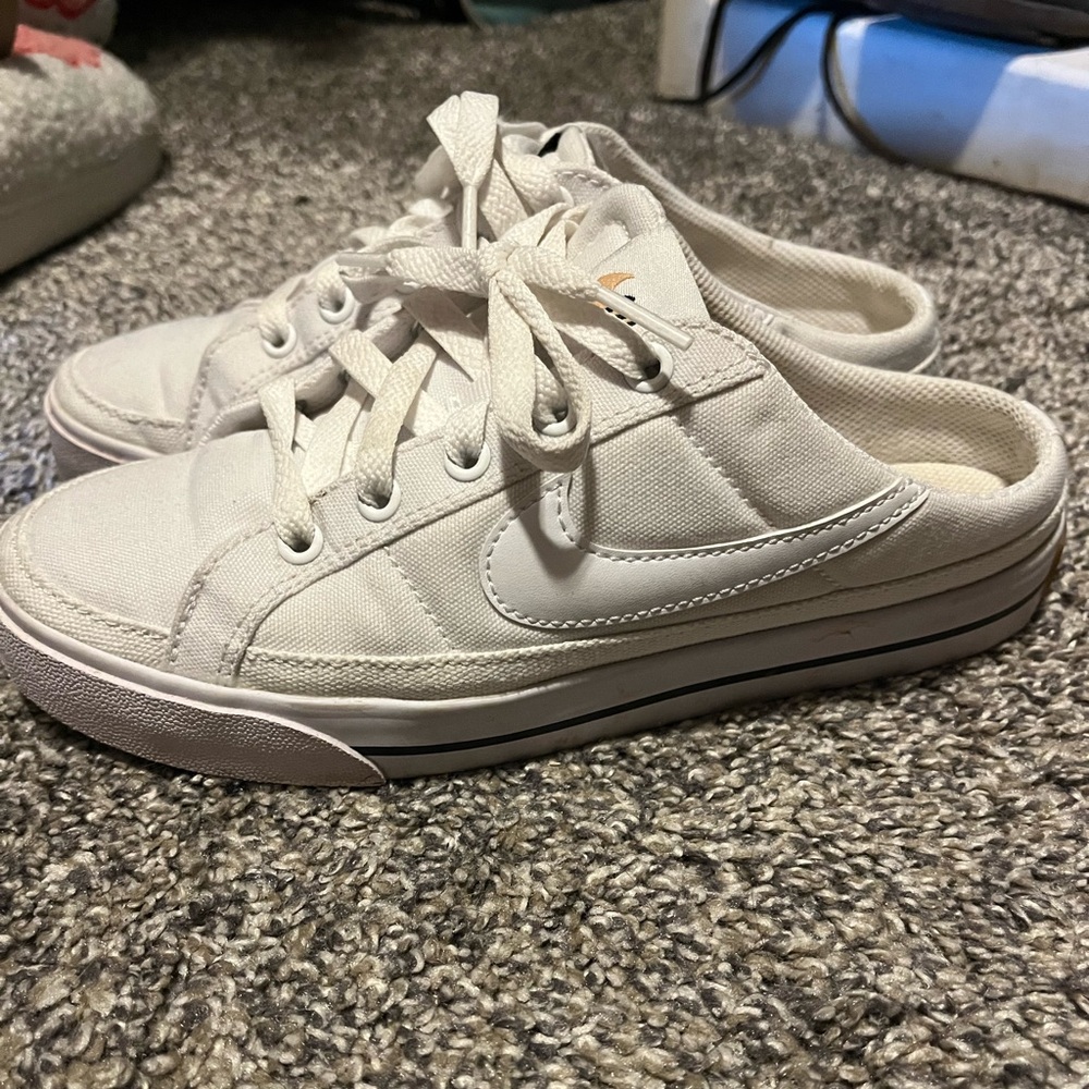Womens Nike White Canvas Shoes